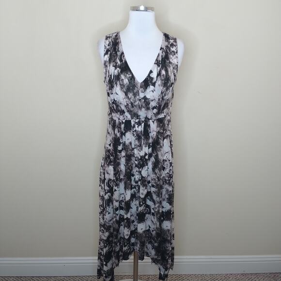 Anne Klein Floral Dress Sleeveless Midi Sharkbite Hem - Picture 1 of 13